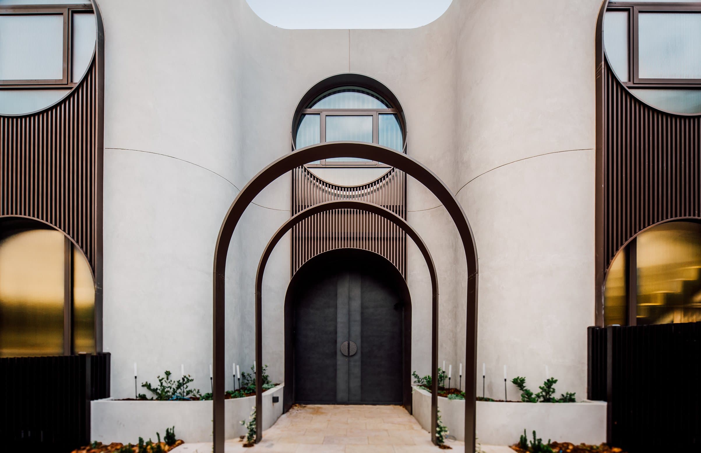 Thomas House — 3