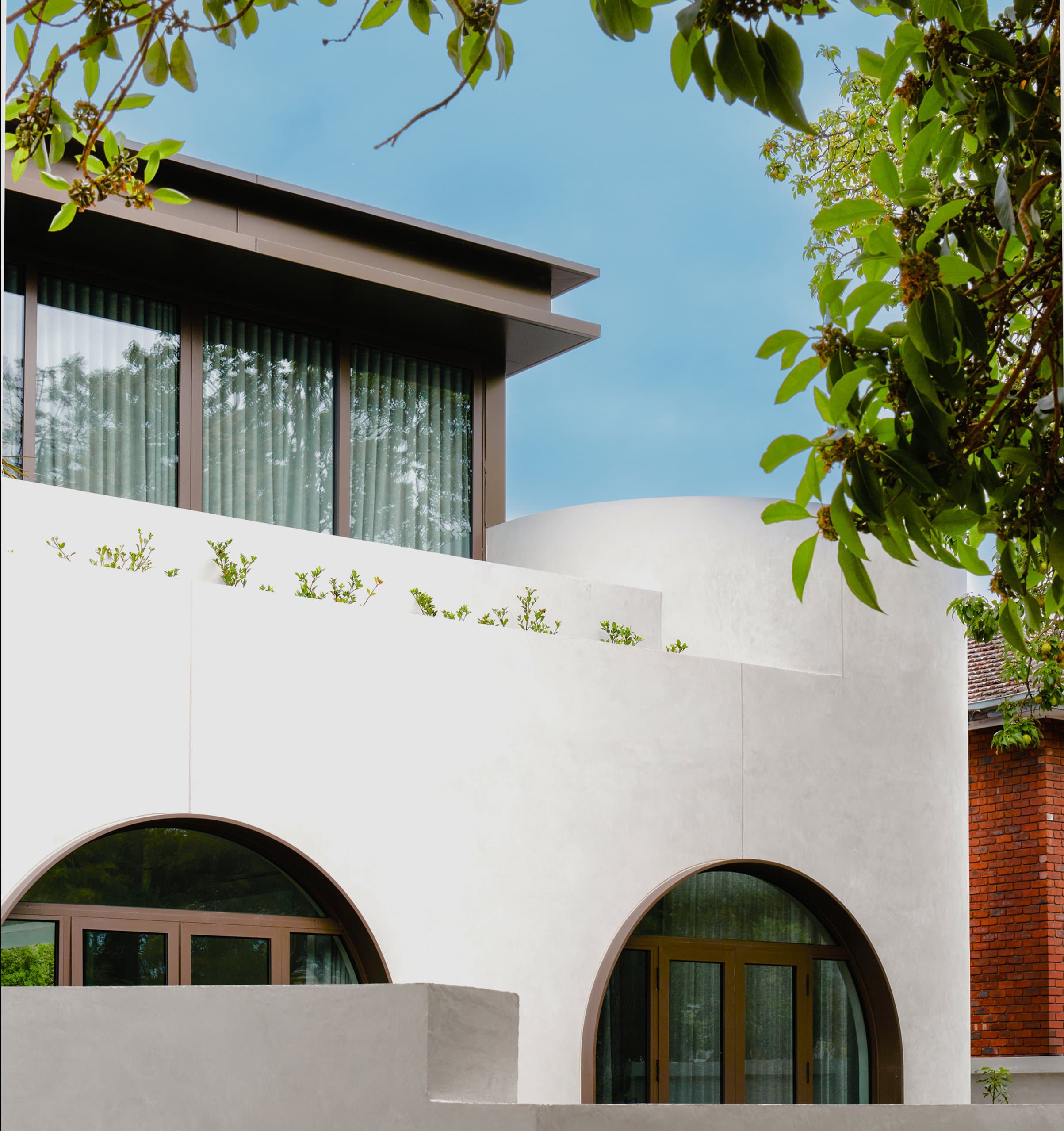 Thomas House — 8