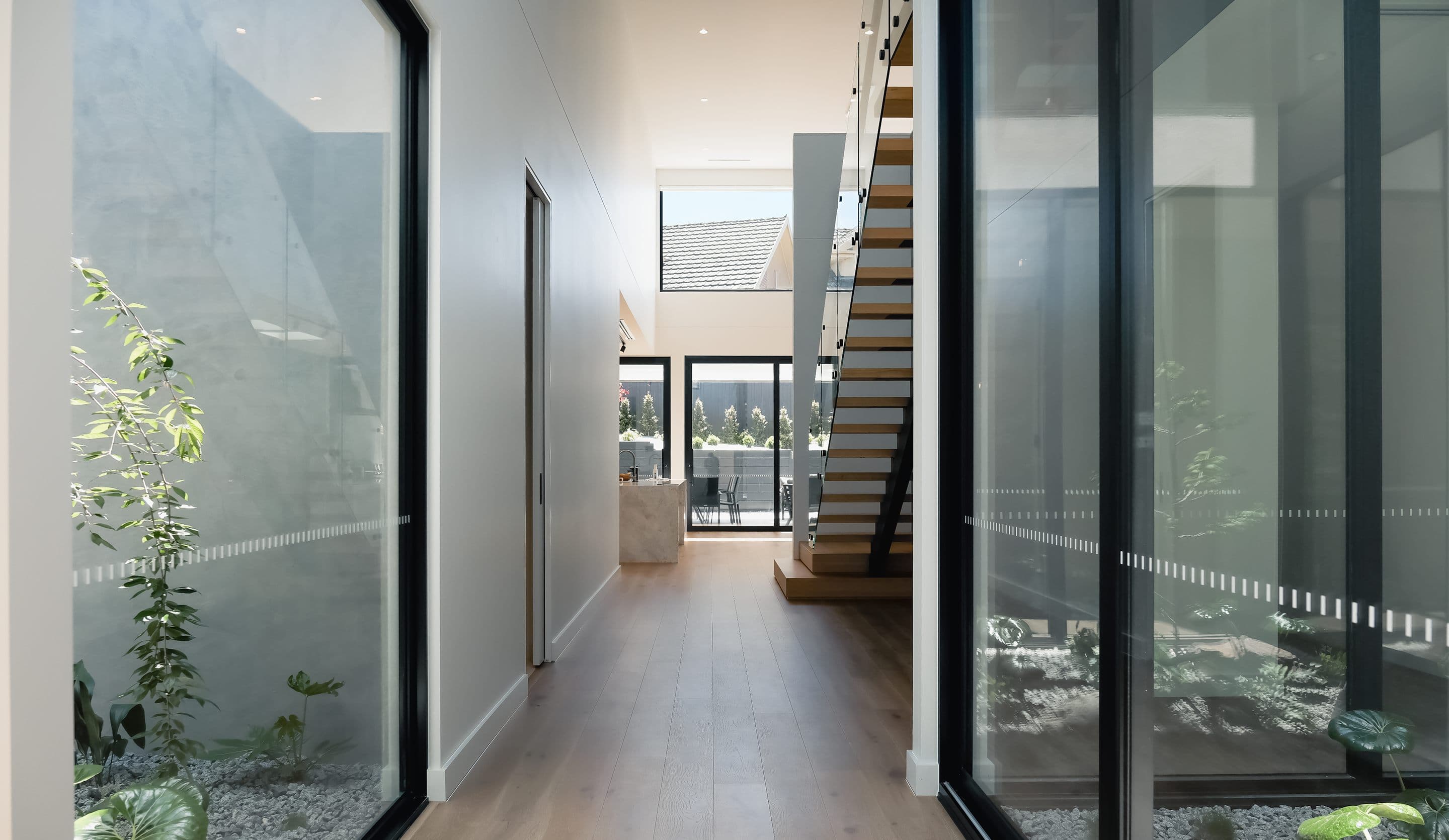 Tsuboniwa House