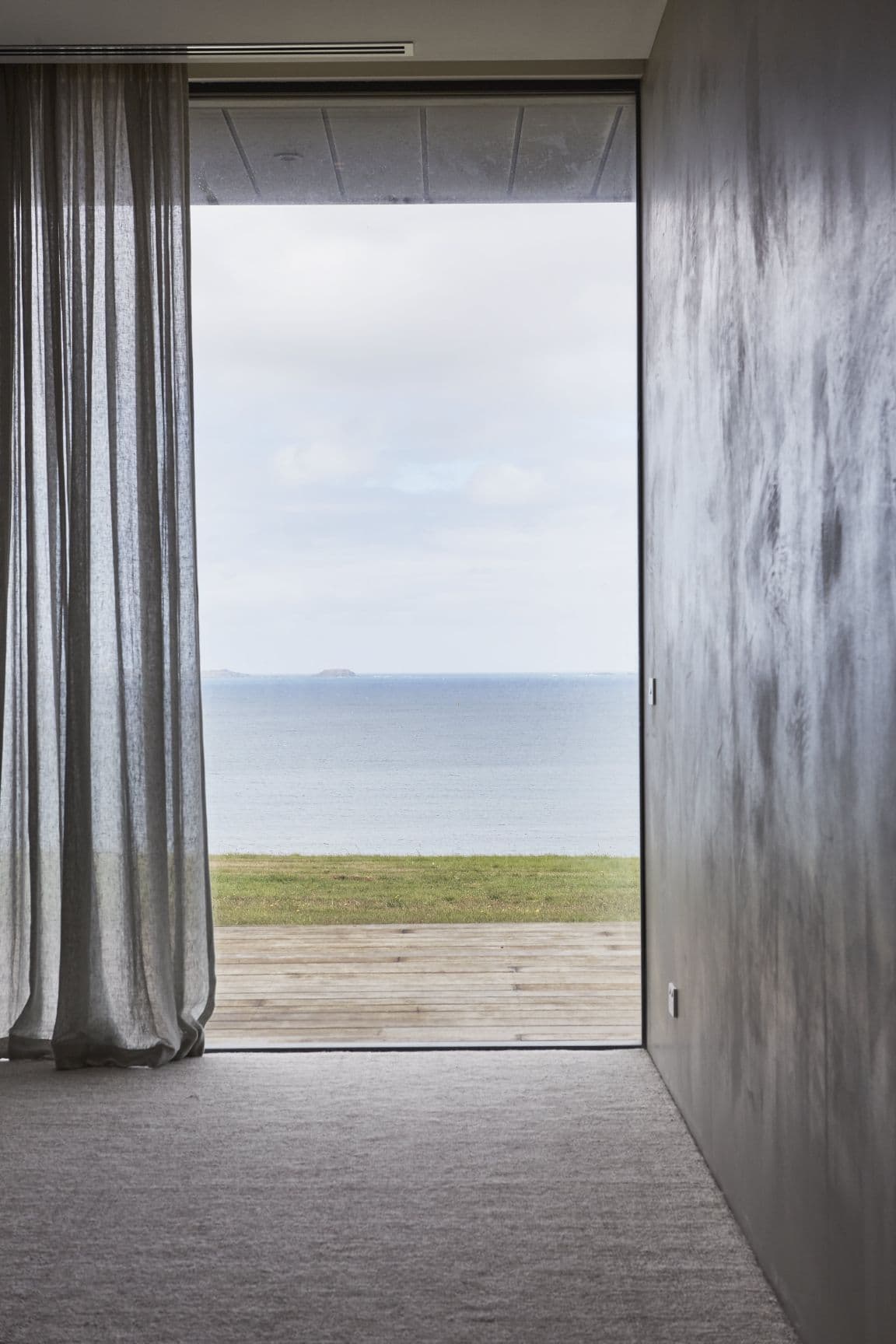 Vue Series — slim window with ocean view